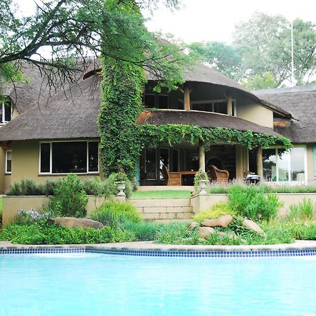 Chartwell Manor Otel Dış mekan fotoğraf
